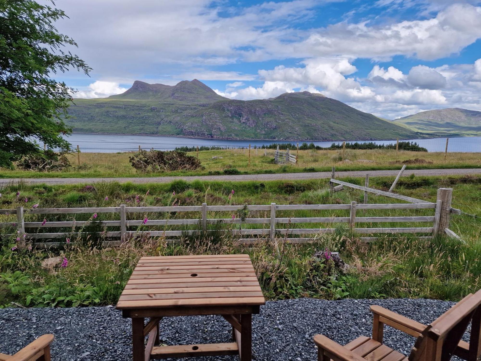 Gorse Gorgeous Glamping Hideaway Lejlighed Dundonnell Eksteriør billede